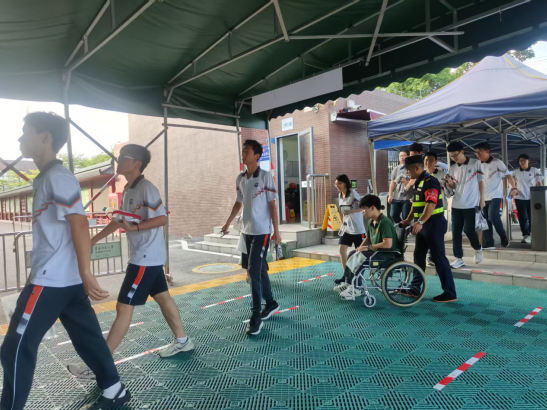 恪尽职守保平安 广东隆佑保安护航学子圆梦路