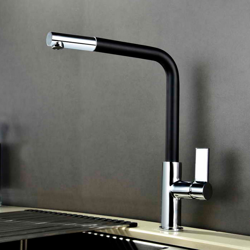 Brass One Handle Pull Out Kitchen Faucet