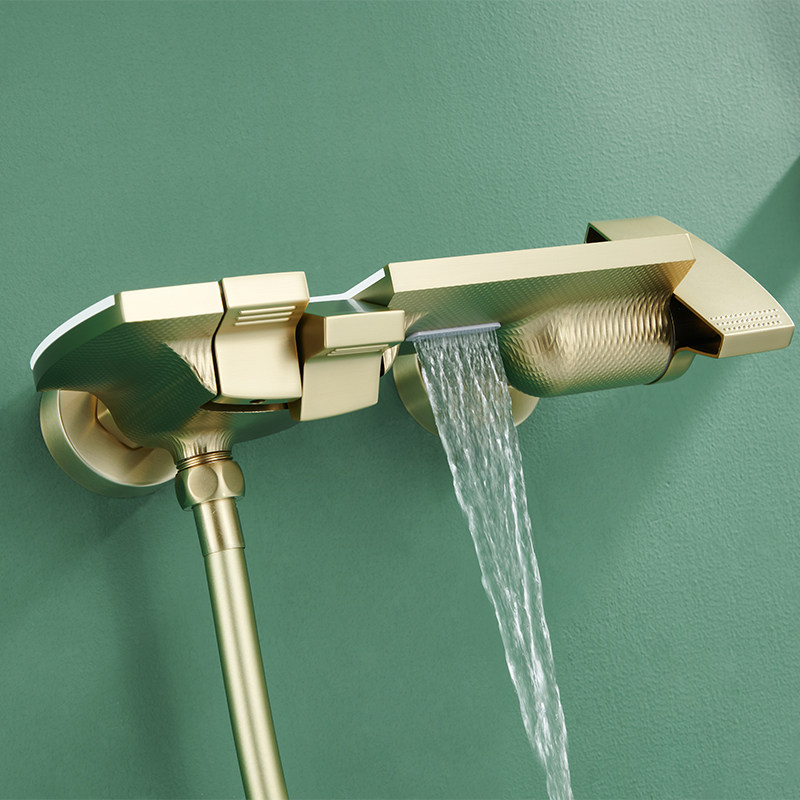 Simple Design Luxury Gold Shower Set