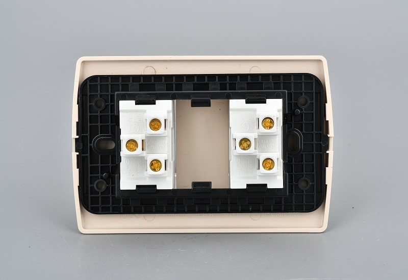 double  multi 3 pins socket