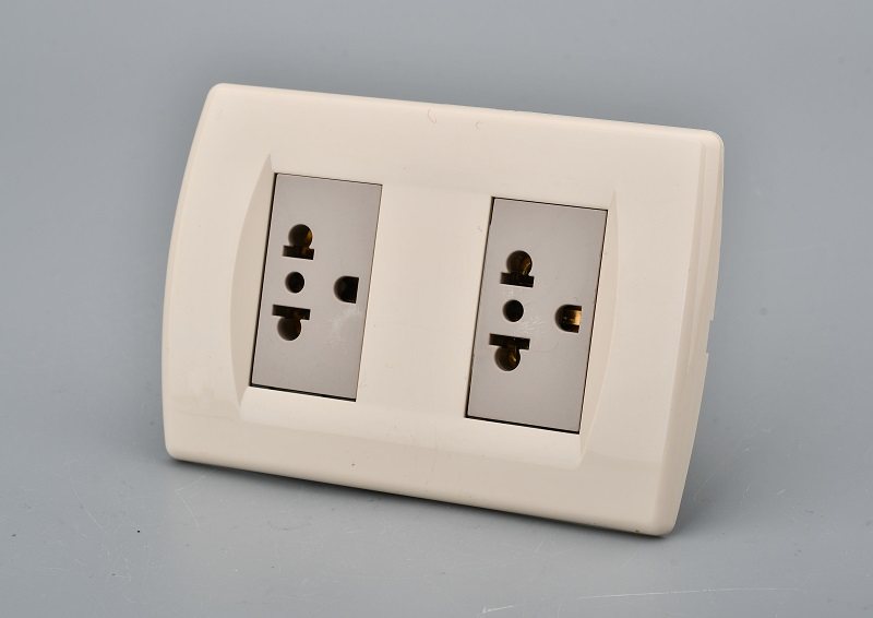 double  multi 3 pins socket