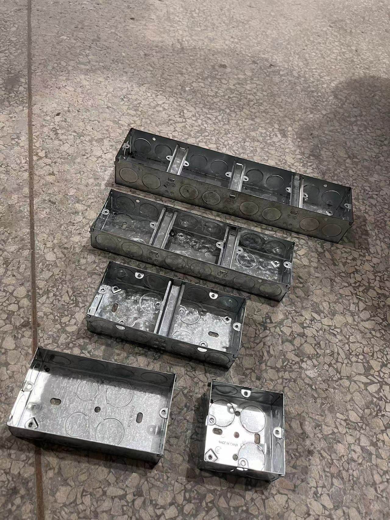 SWITCH SOCKET MOUTING BOX