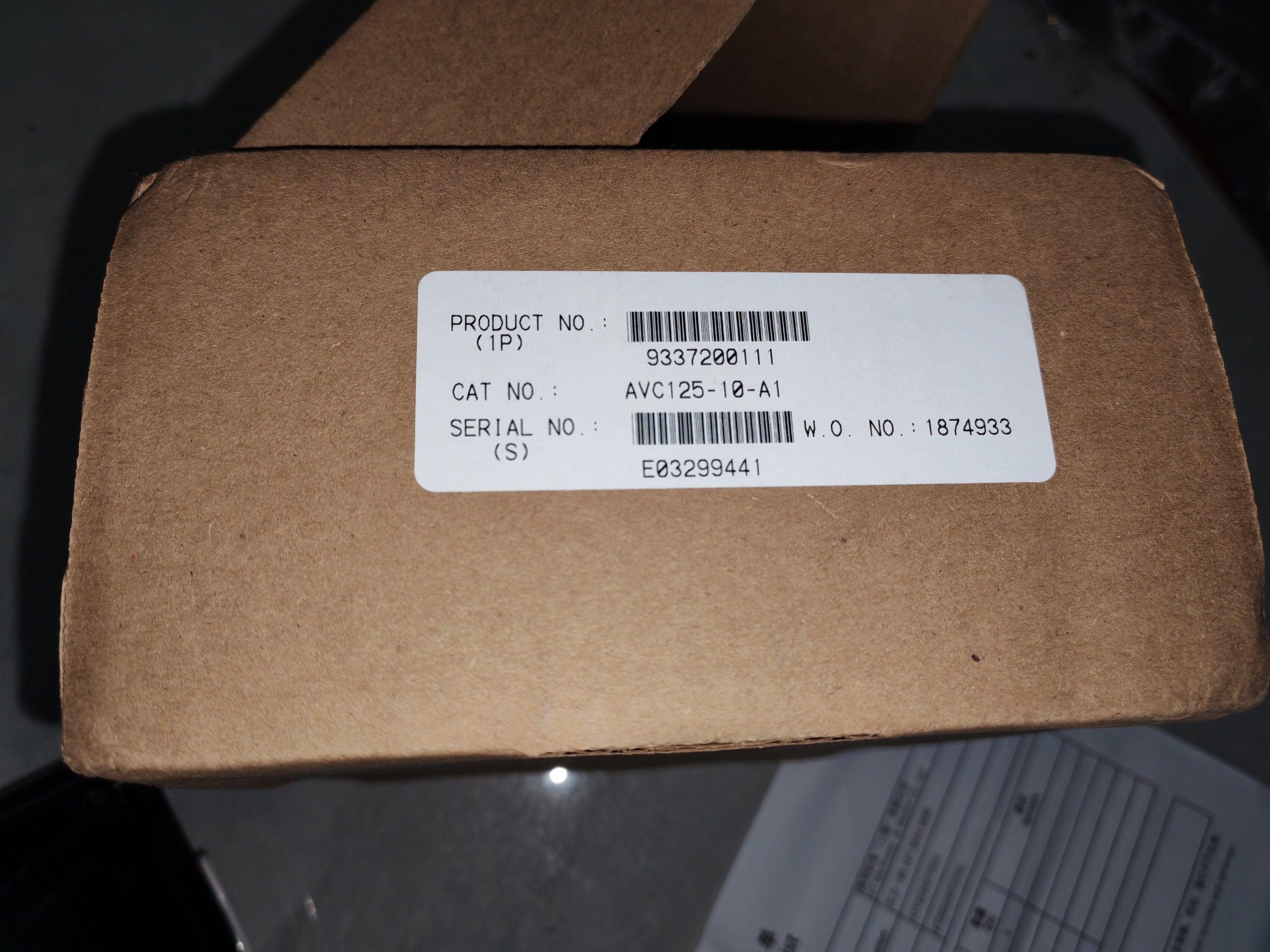 Analog Voltage Controller AVC125-10-A1，原装模拟电压控制器， Internal Code:FZQYJD0503，Basler，PRODUCT NO:.9337200111