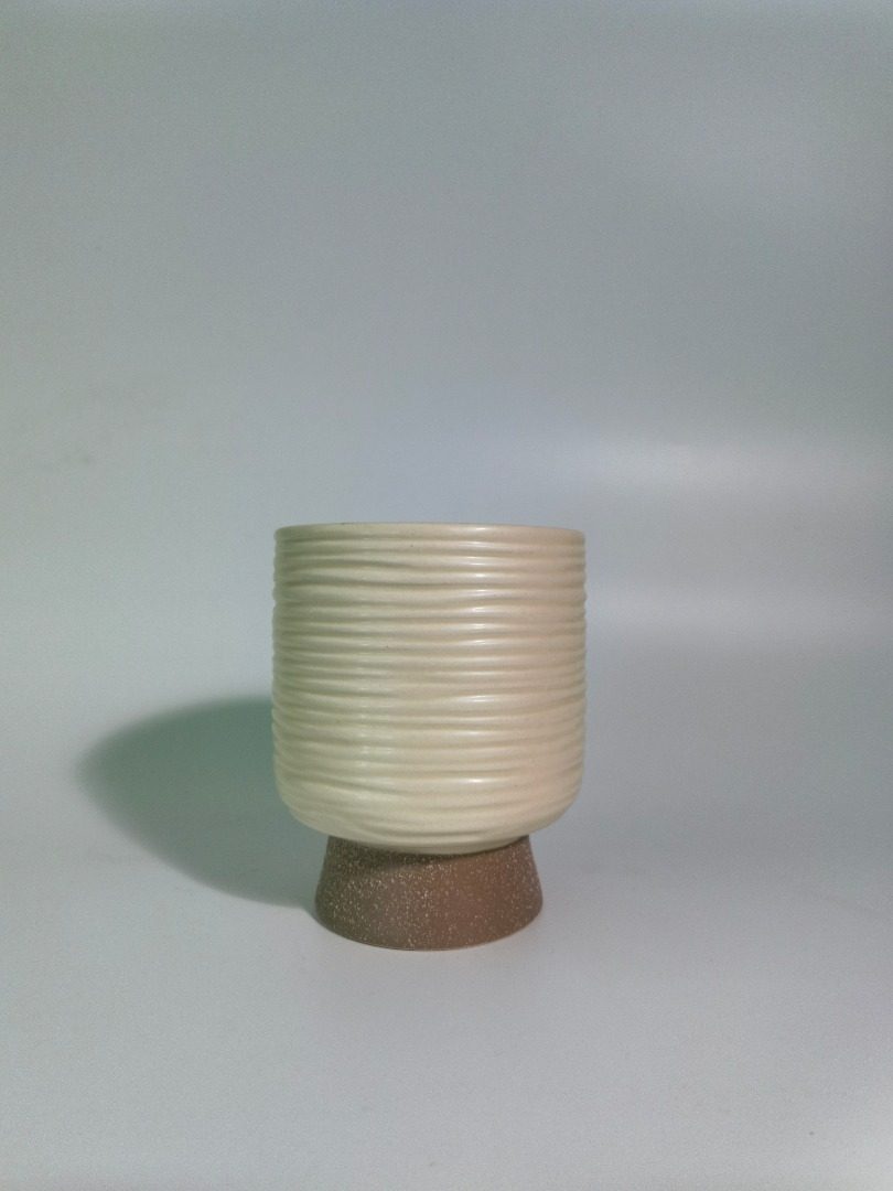 Striped Round-collar Baige Vase