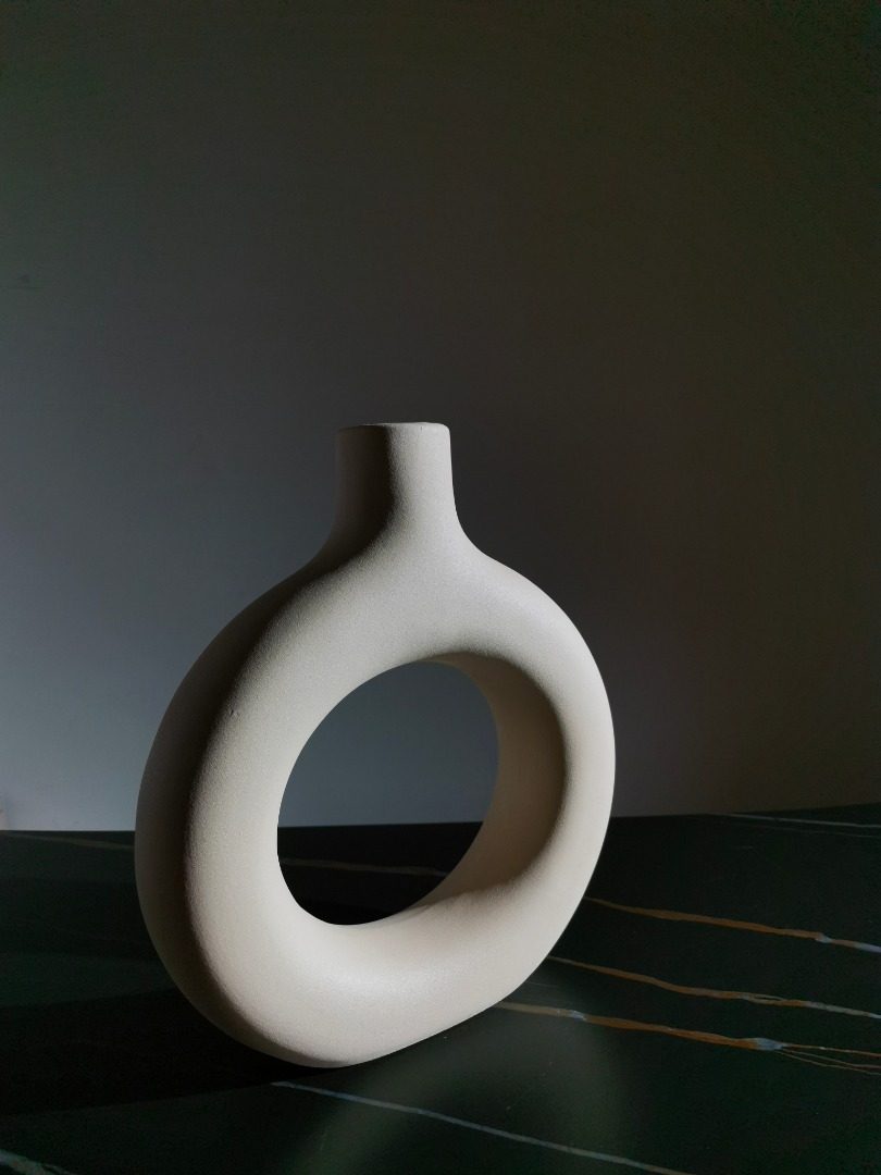 甜甜圈细口花瓶（大）Donut Narrow-collar Vase (LRG)