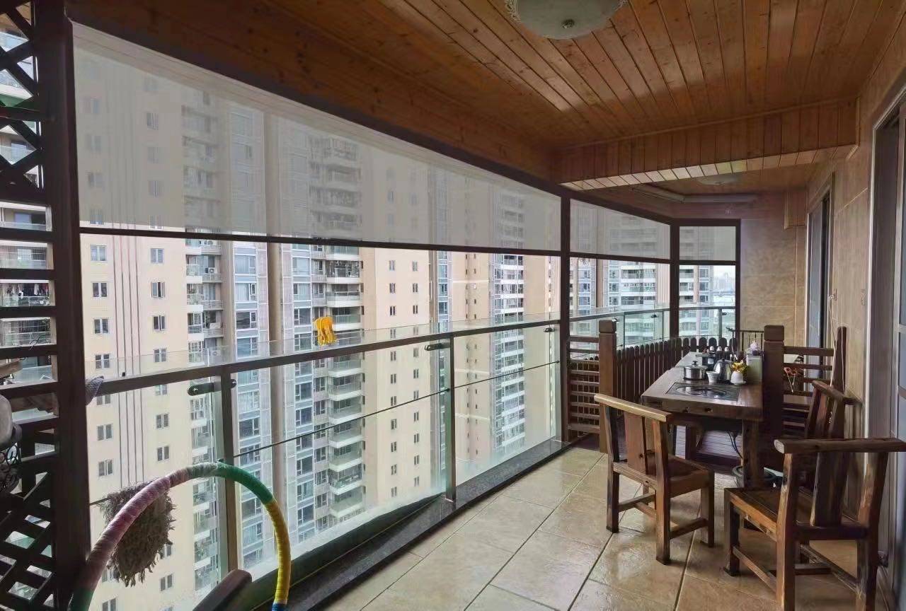 防风卷帘好用吗