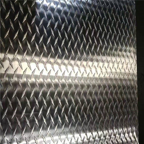 Diamond aluminum plate