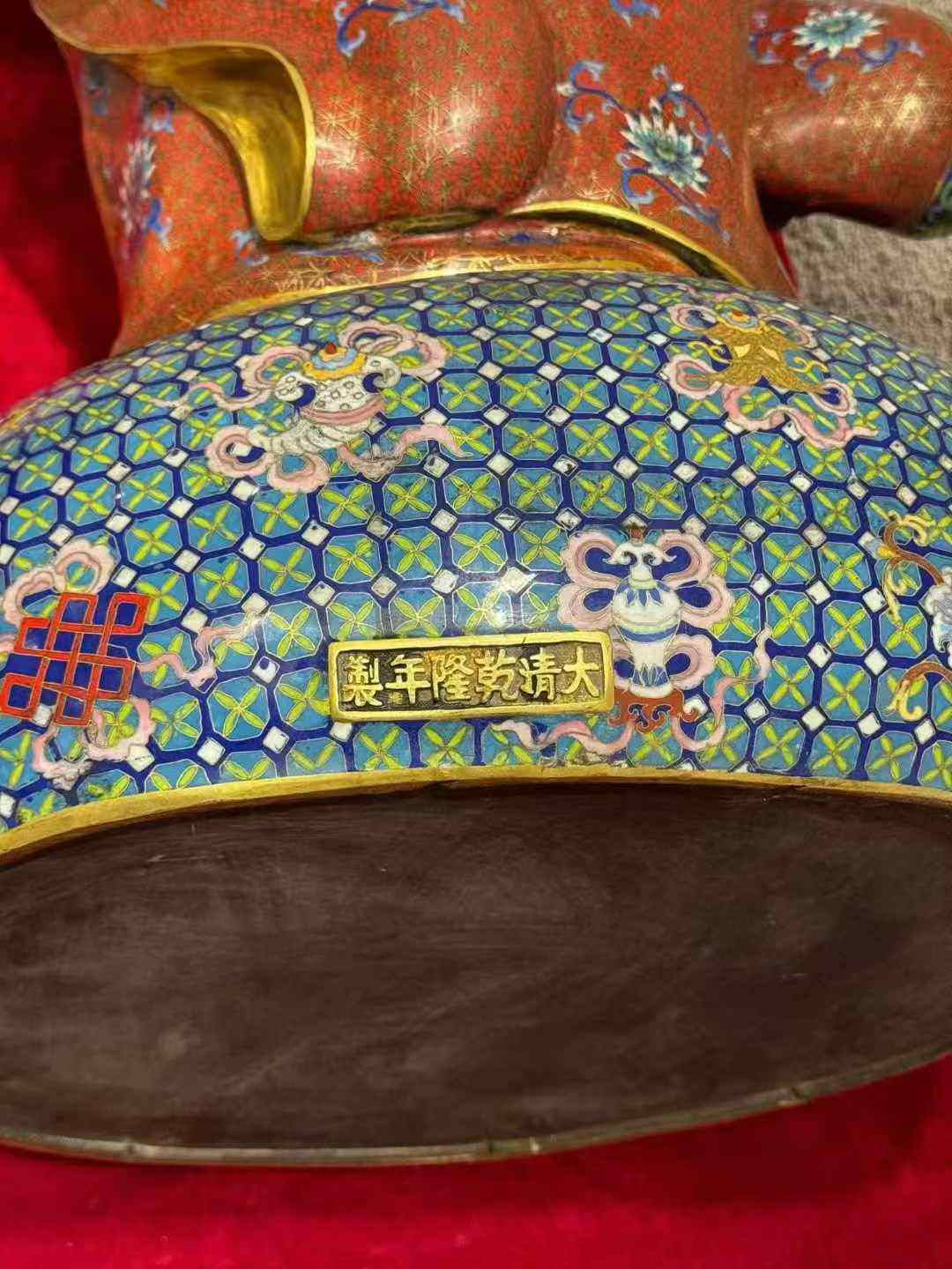 掐丝珐琅招财进宝弥勒佛