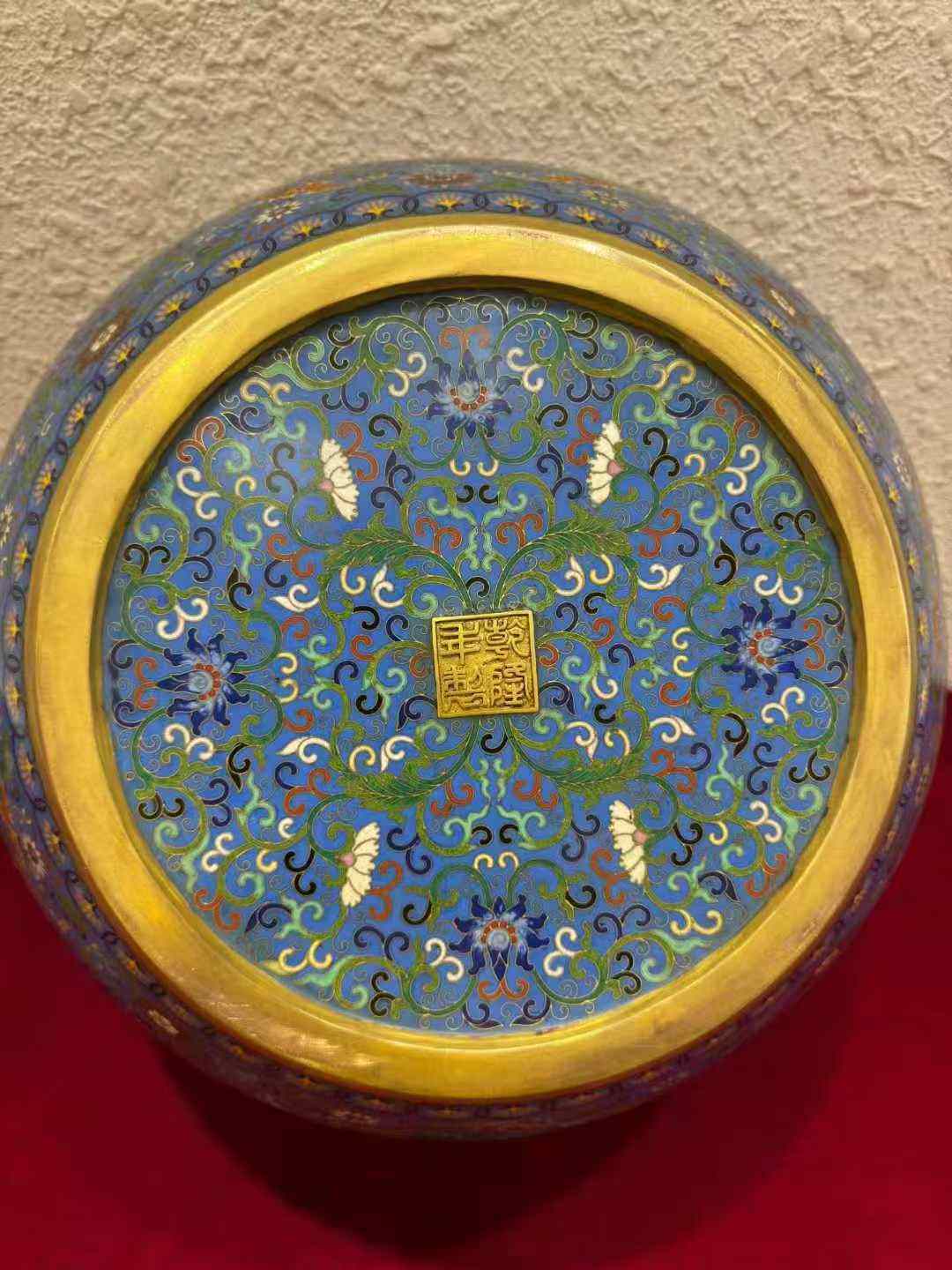 乾隆年制款福寿缸