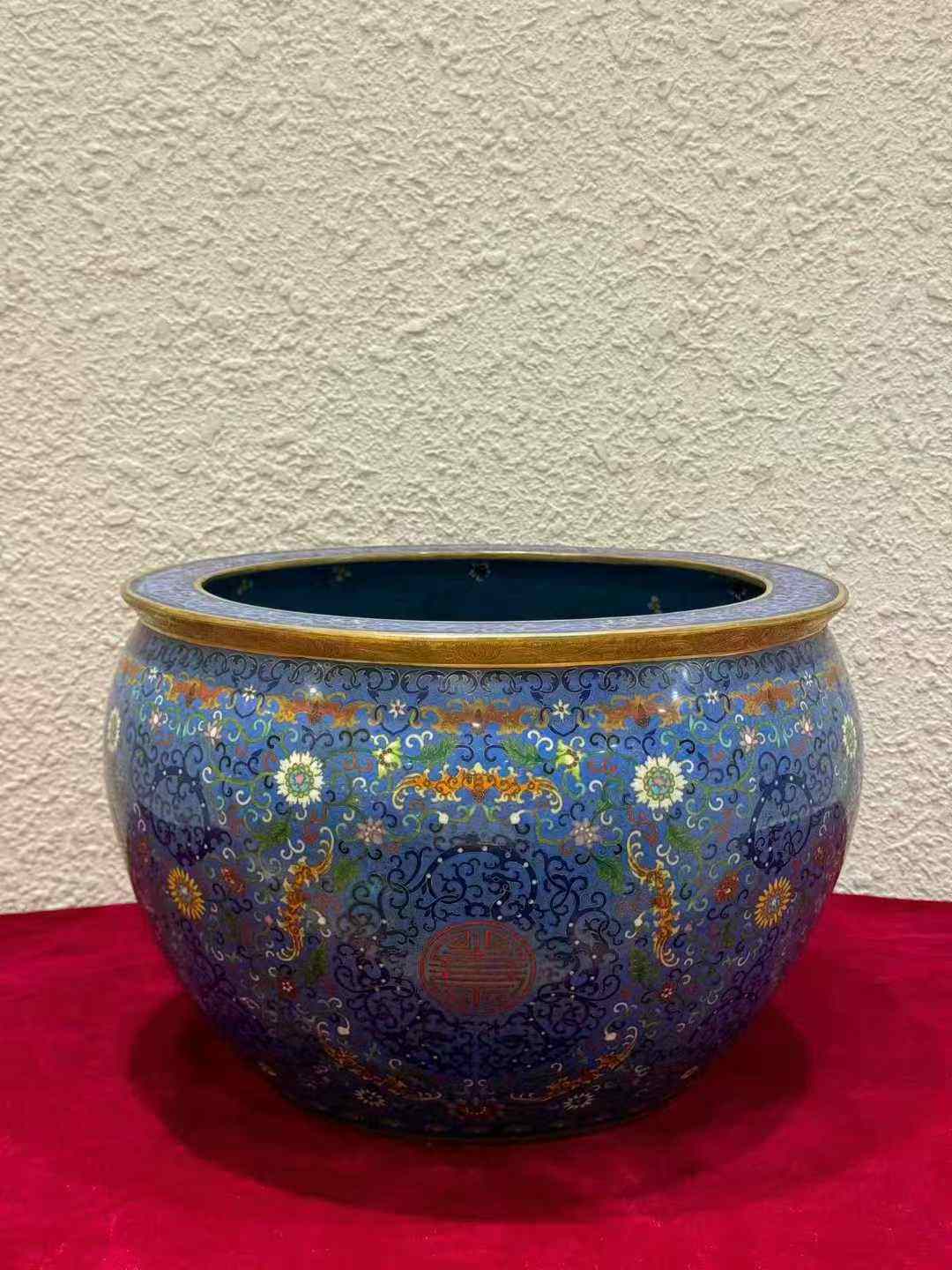 乾隆年制款福寿缸