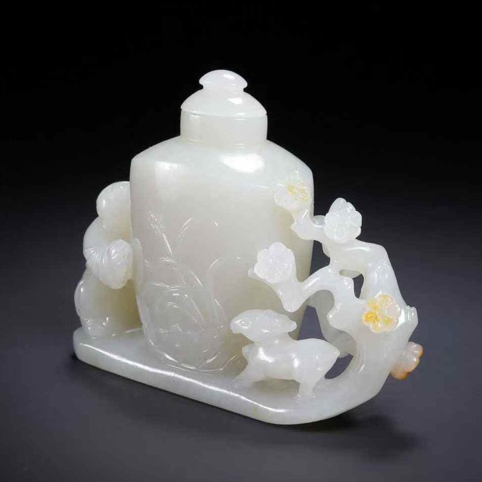 和田玉梅花纹瓶