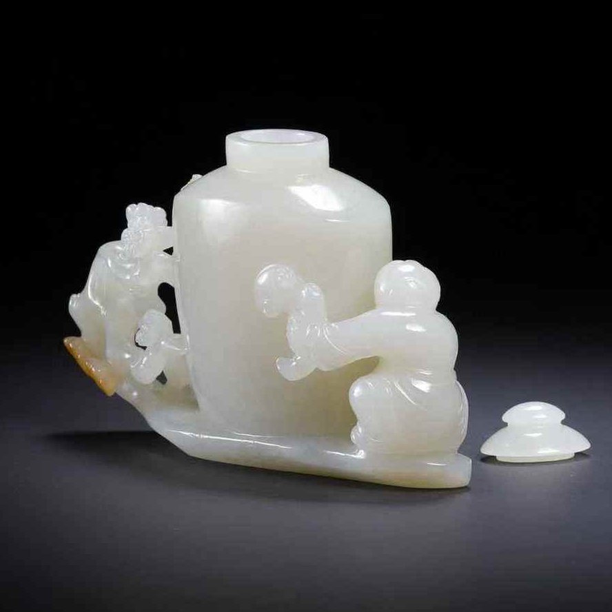 和田玉梅花纹瓶