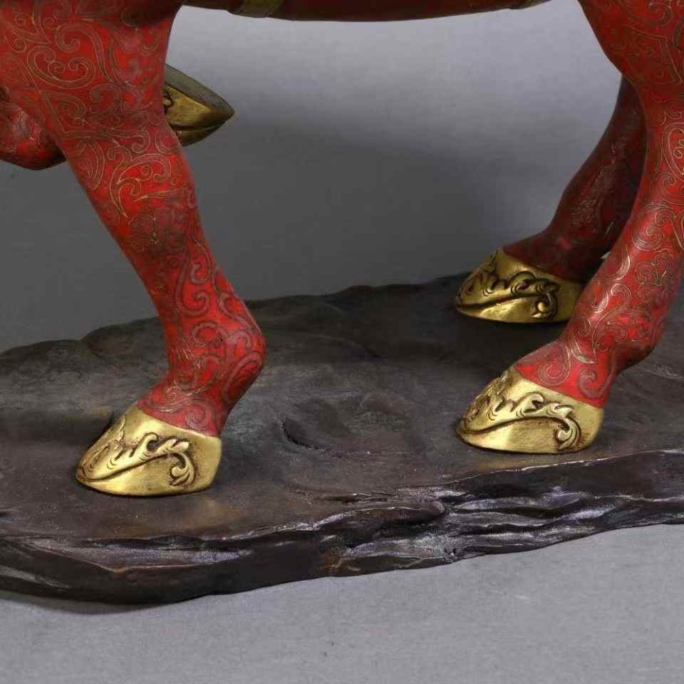 乾隆款掐丝珐琅唐马