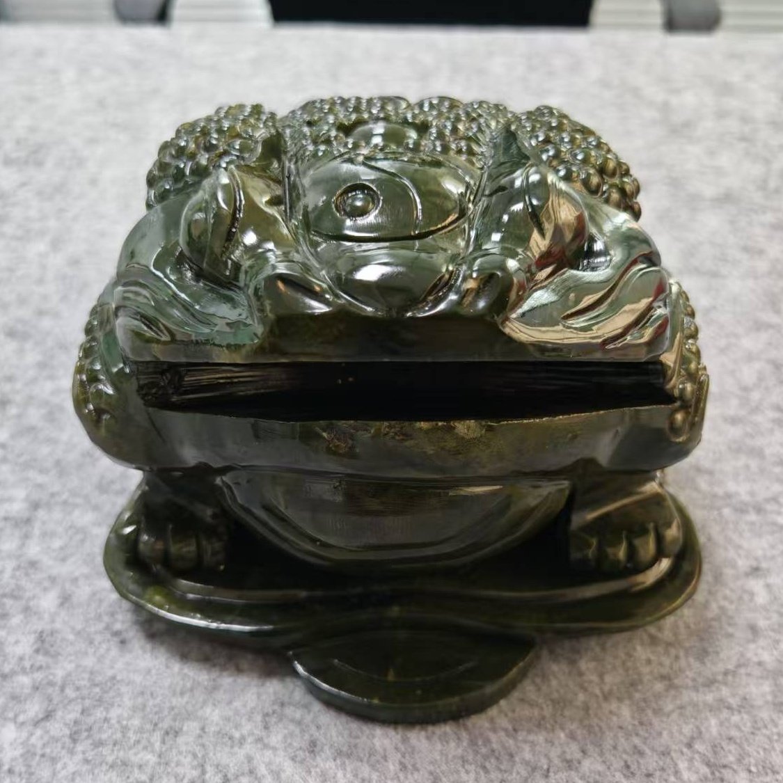 和田碧玉招财金蟾