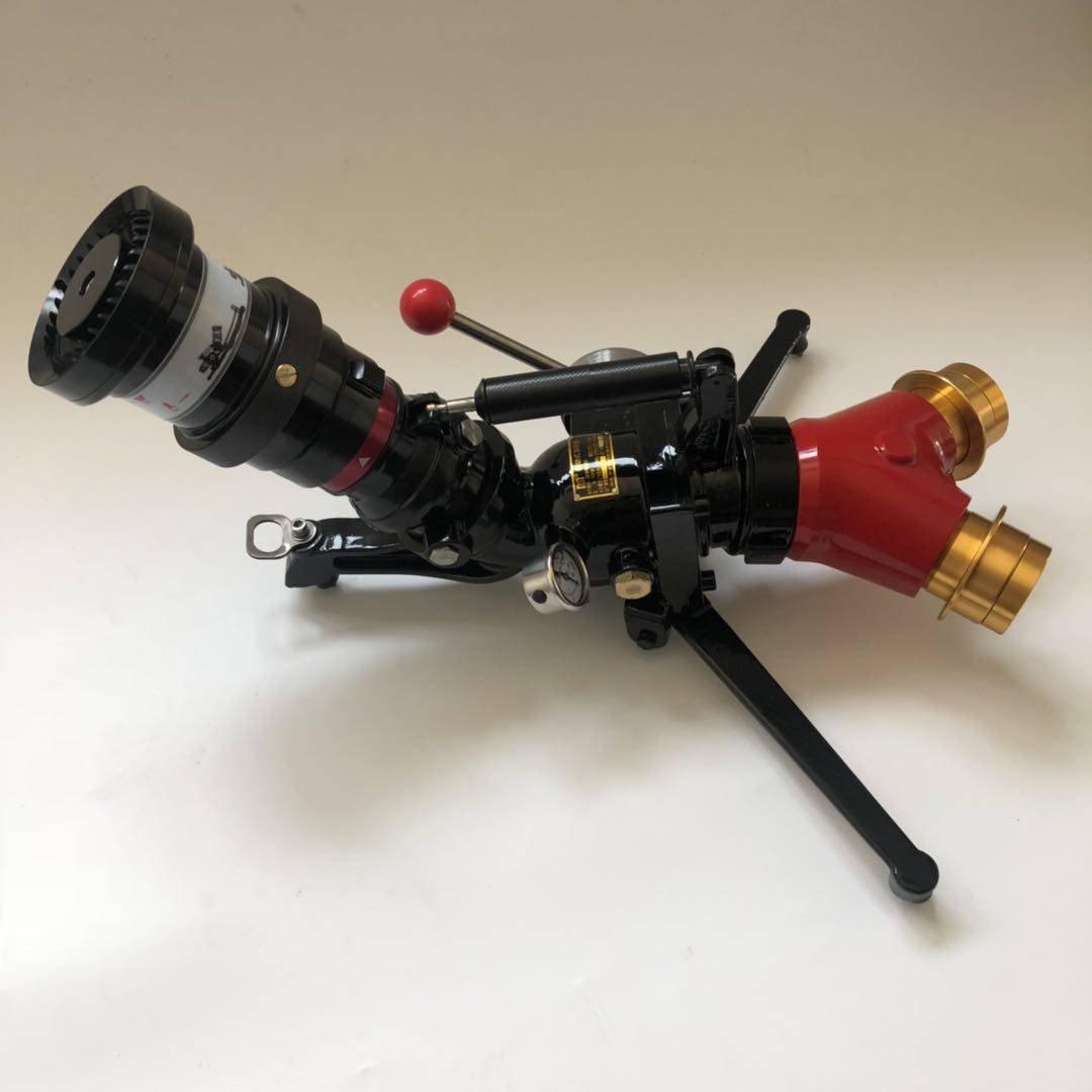 轻型双口攻击炮