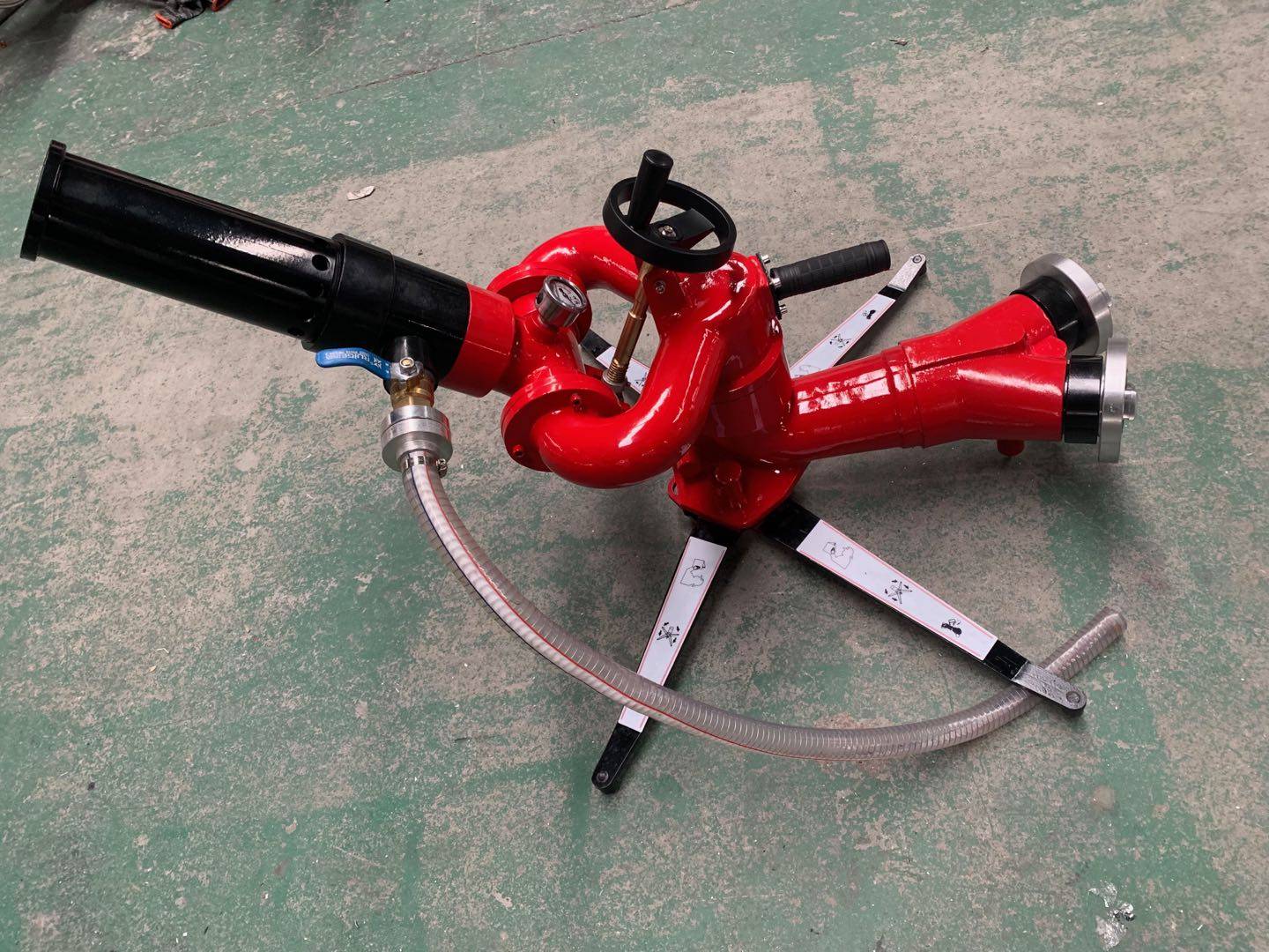 自吸式移动泡沫炮