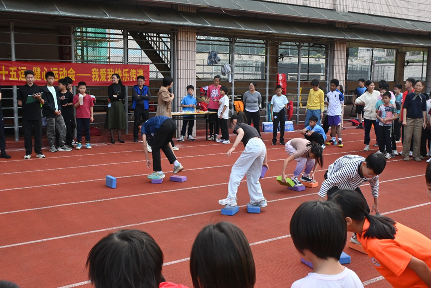 【EAP实践】十五运精神燃校园！这场心理嘉年华，解锁青春正能量