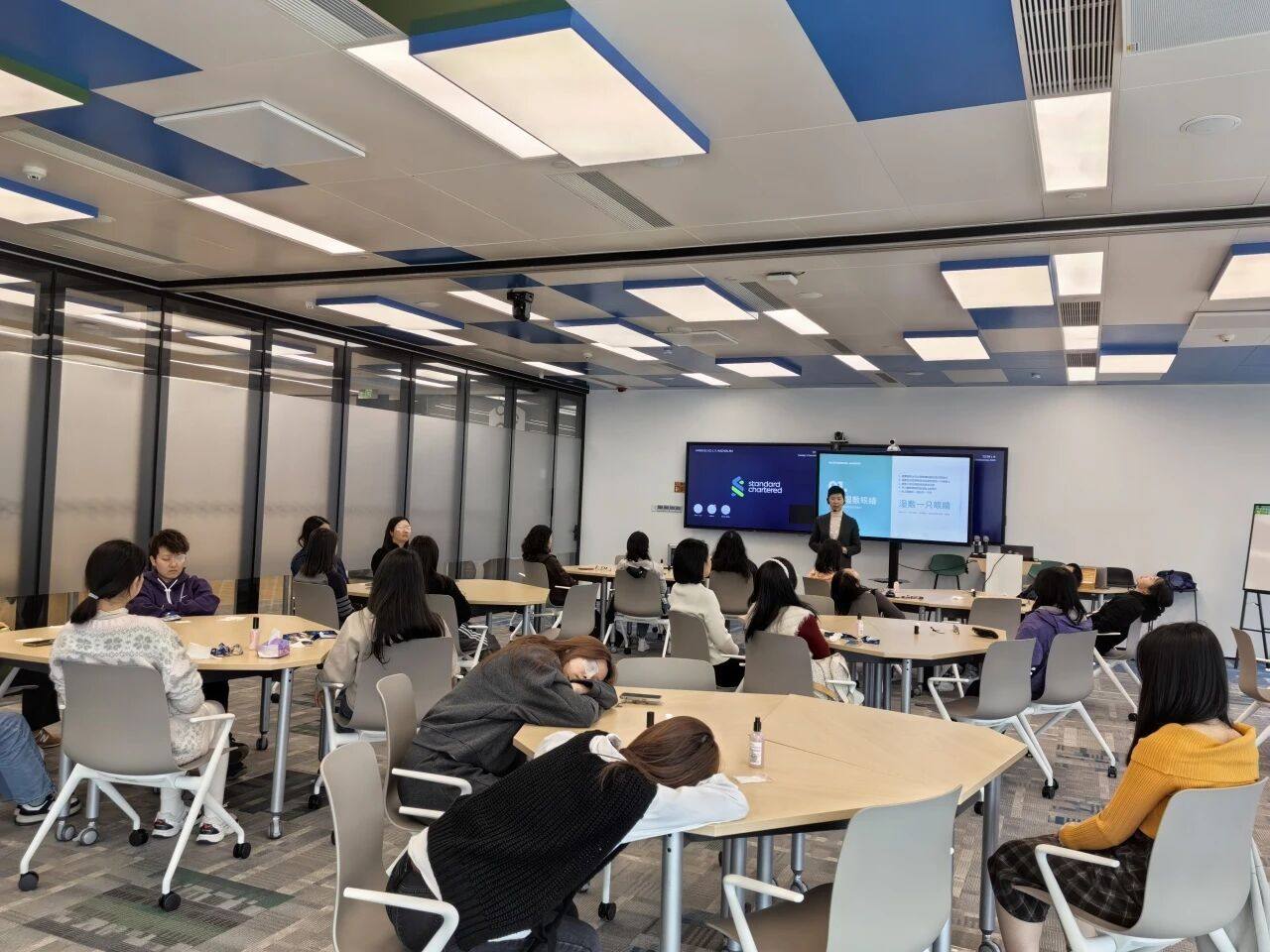 【EAP实践】一呼一吸皆放松：银行职工专属沙龙，邂逅植物的治愈力量