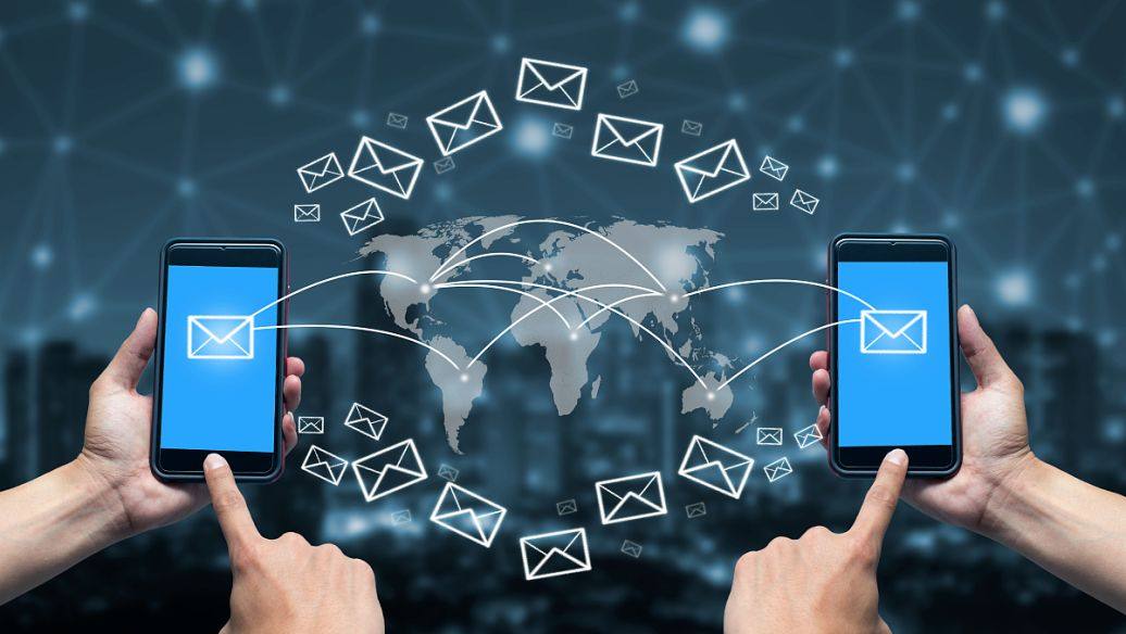 中国跨境电商上半年日均2000万包裹，贸易总额突破1.22万亿大关