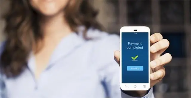 跨境交易新篇章：数字化升级点燃进出口商业新引擎