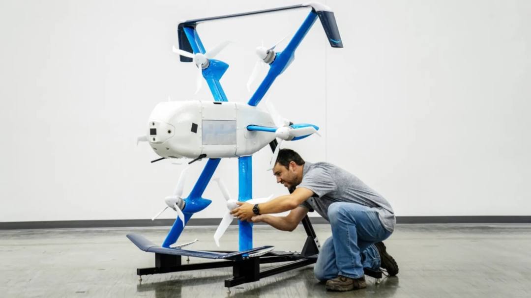 亚马逊已获得了FAA对新型无人机送货的批准，配送效率再升级