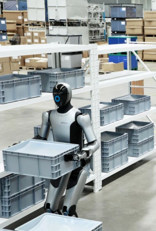 深圳机器人站C位走俏全球