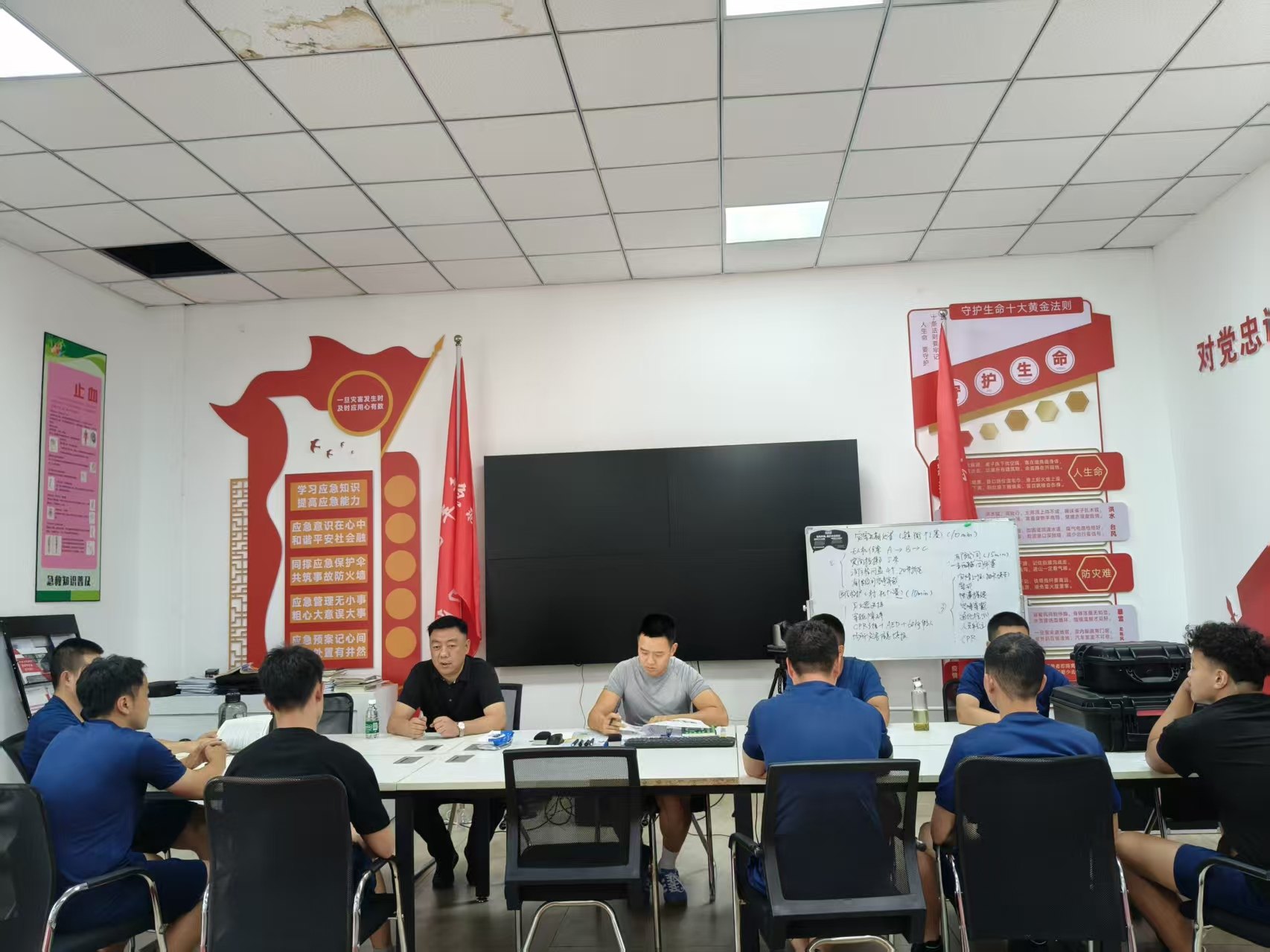 端午传暖意 关怀沁人心