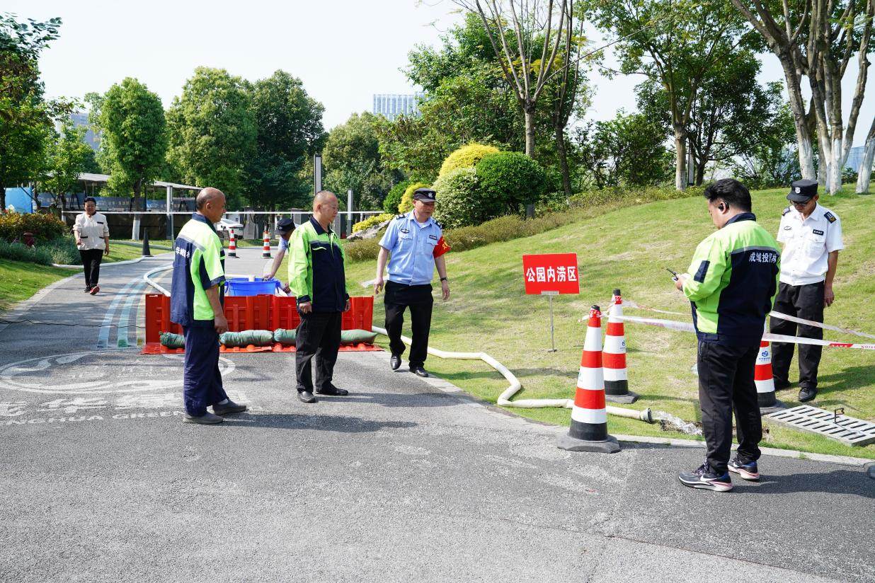 以练筑防 护航平安——中泰民安应急救援助力成华城投园林公司2026年度防汛与消防应急综合演练圆满落幕