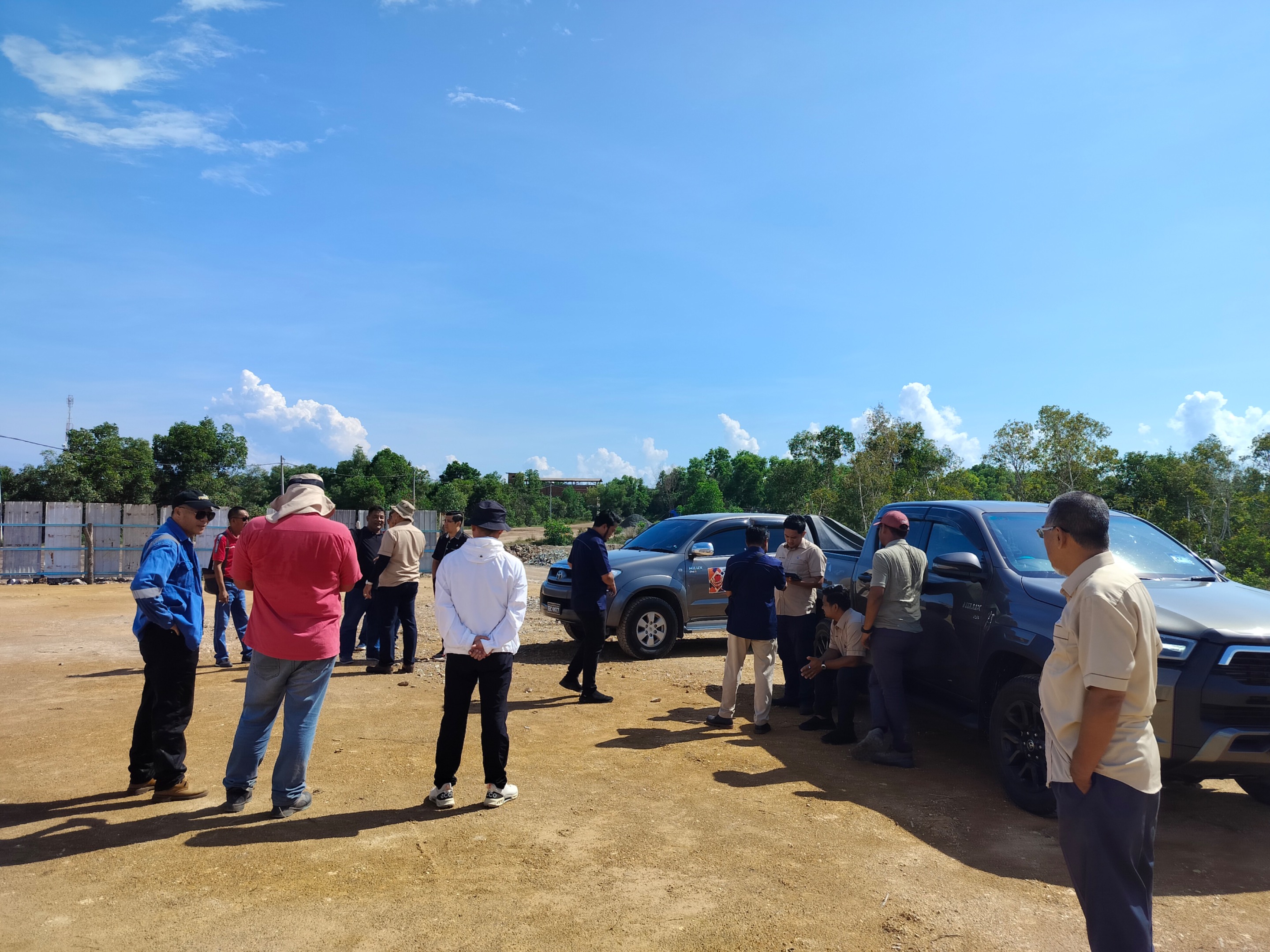 Zhong Bang Mining Enters a New Chapter: Approval in silica Sand Mining Area Inspection.