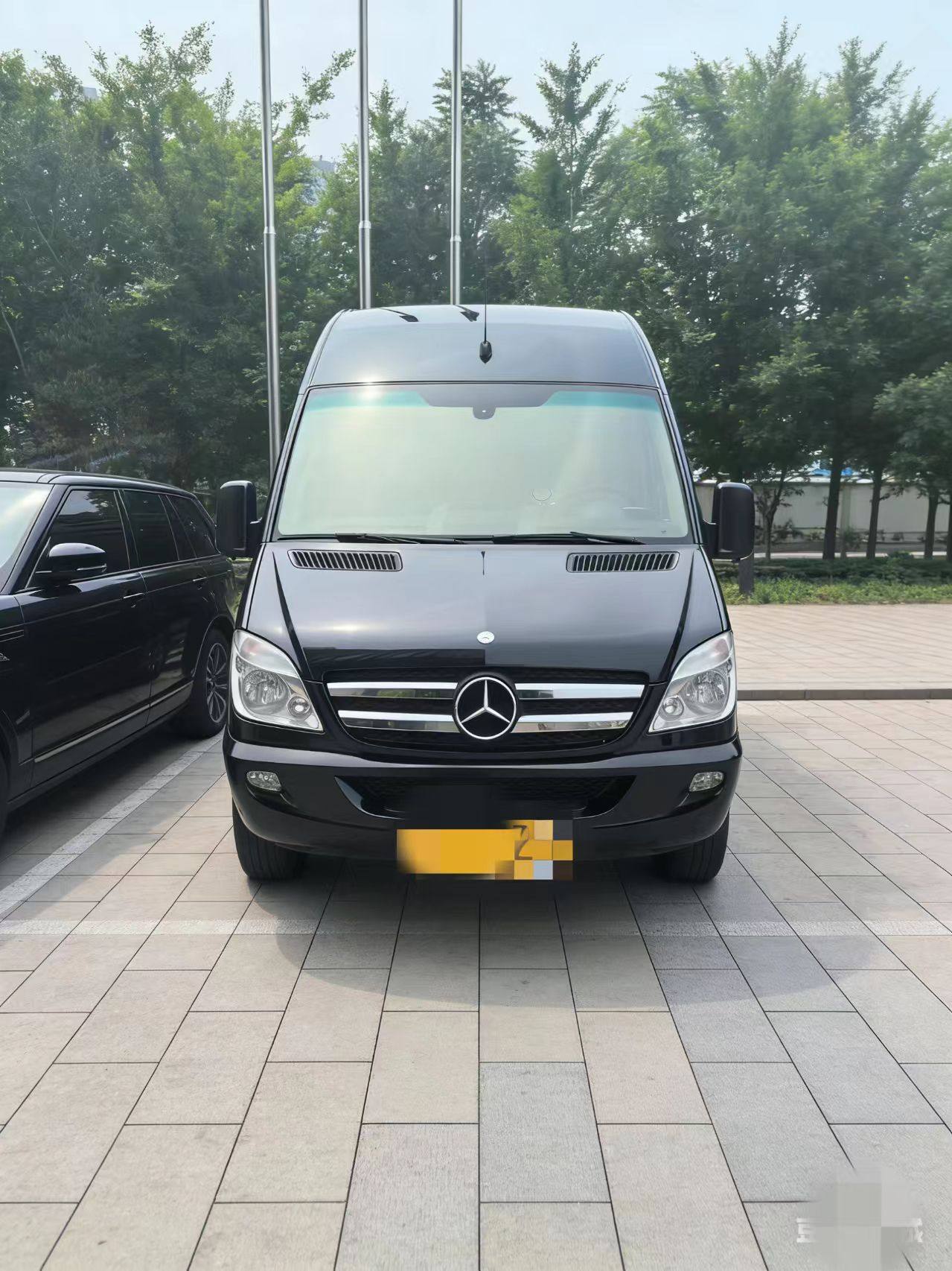 奔驰凌特（14座）