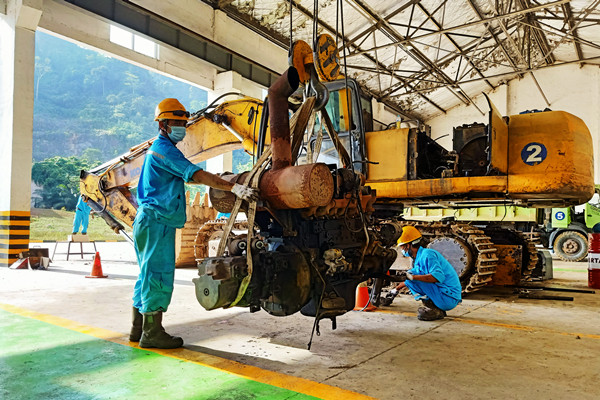 PT.CSKC Melakukan Overhaul Sendiri Untuk Mengurangi Biaya dan Meningkatkan Efisiensi