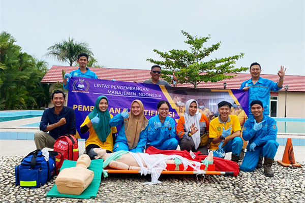 PT. Conch South Kalimantan Cement Melakukan Training Petugas Pertolongan Pertama Pada Kecelakaan (P3K)