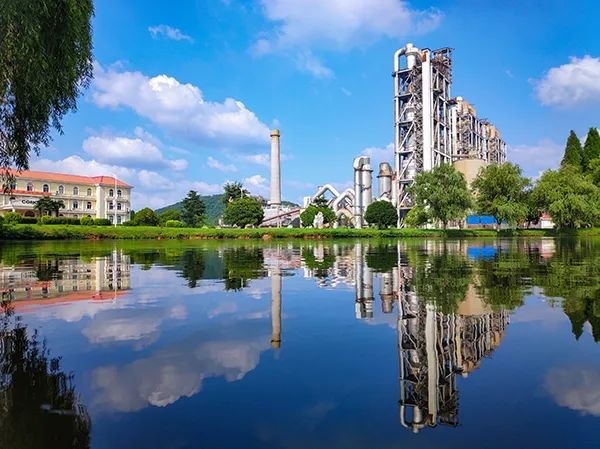 SEMEN CONCH Menempati Peringkat Ke-47 diantara Daftar “Top 200 Perusahaan Kekuatan Komprehensif dalam Industri Manufaktur di China”