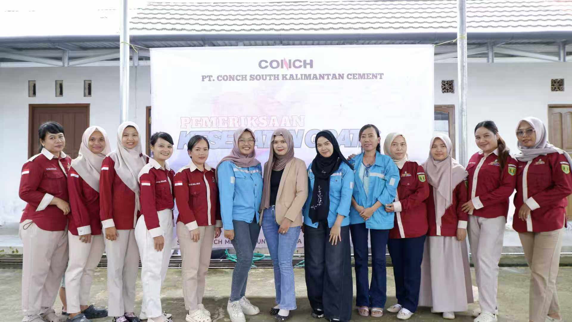 PT Conch South Kalimantan Cement Gelar Pemeriksaan Kesehatan Gratis untuk Masyarakat di Kecamatan Upau