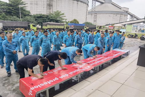 Semangatkan Rapat Peluncuran Bulan Keamanan Nasional di PT Conch Cement Indonesia