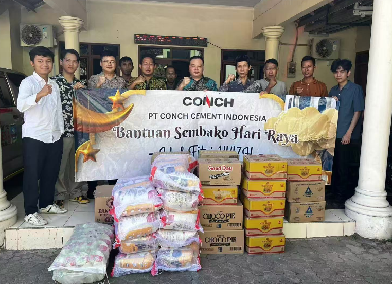 PT Conch Cement Indonesia Salurkan Sembako, Berbagi Kebahagiaan Idul Fitri kepada Masyarakat