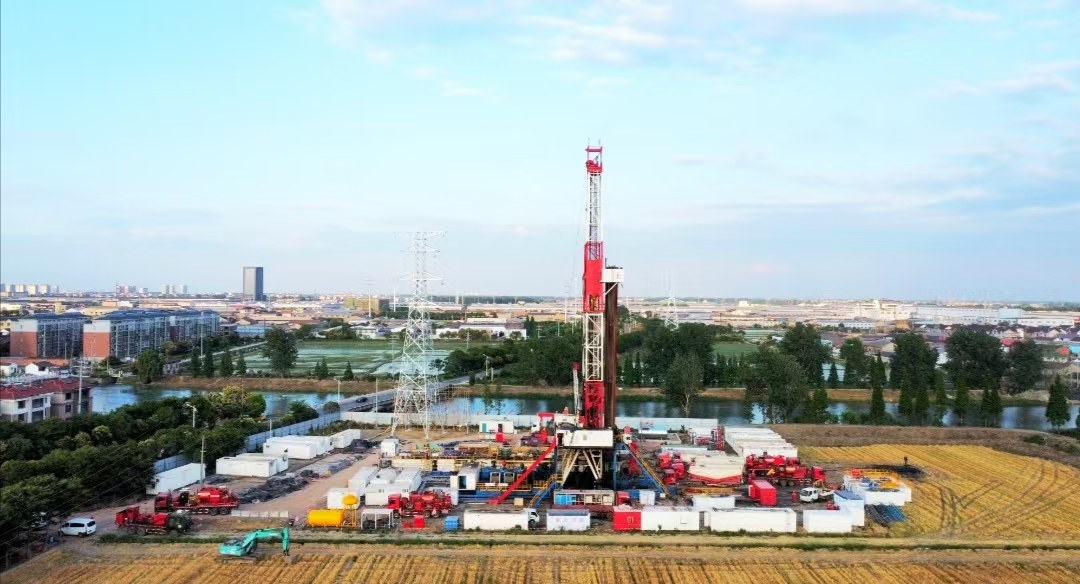 91e85e9e-f3f1-4cfa-b8ff-5200a27925ad