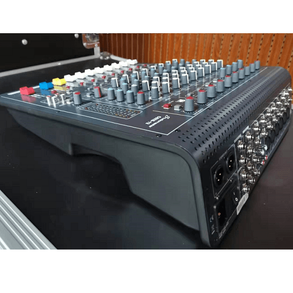 12路带编组模拟调音台 C6XS-12