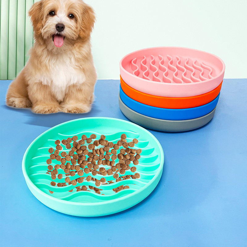 Silicone pet circular wave pattern licking pad