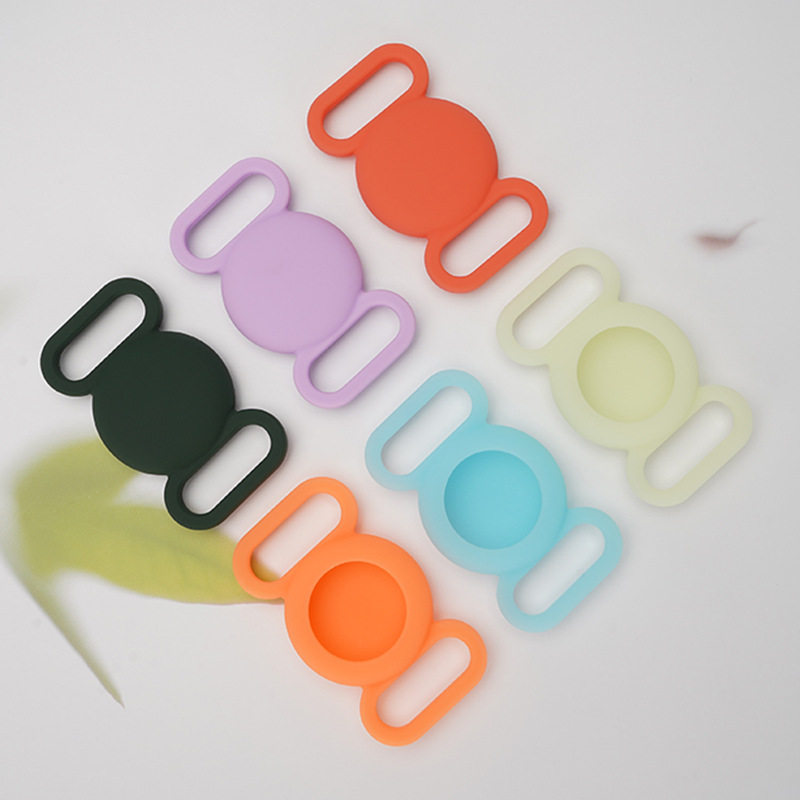 Locator, tracker, anti loss device, minimalist protective cover