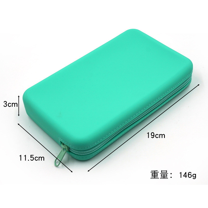2025 Newest Food Grade Silicone Makeup Bag