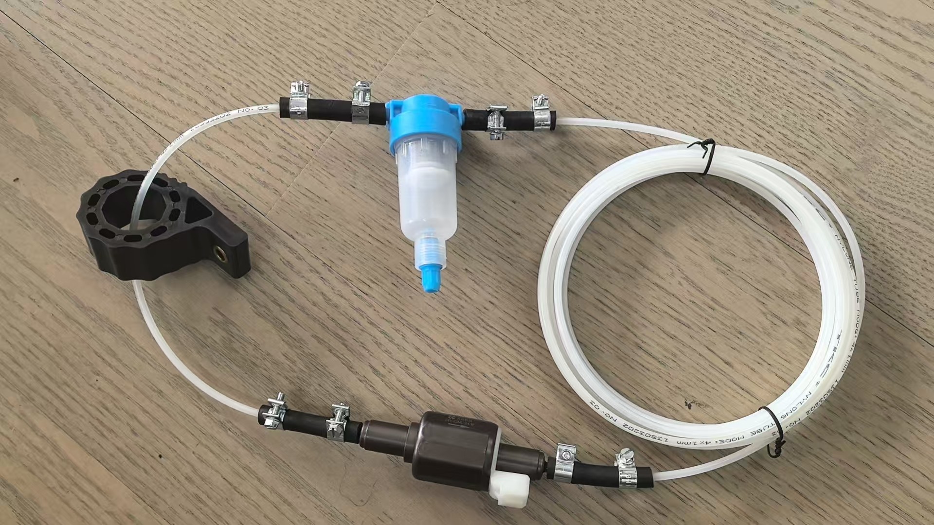 解析插管机在供油管路配件上的应用研究