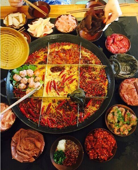 想加盟火锅店，不知道怎么选，看完这篇就够了