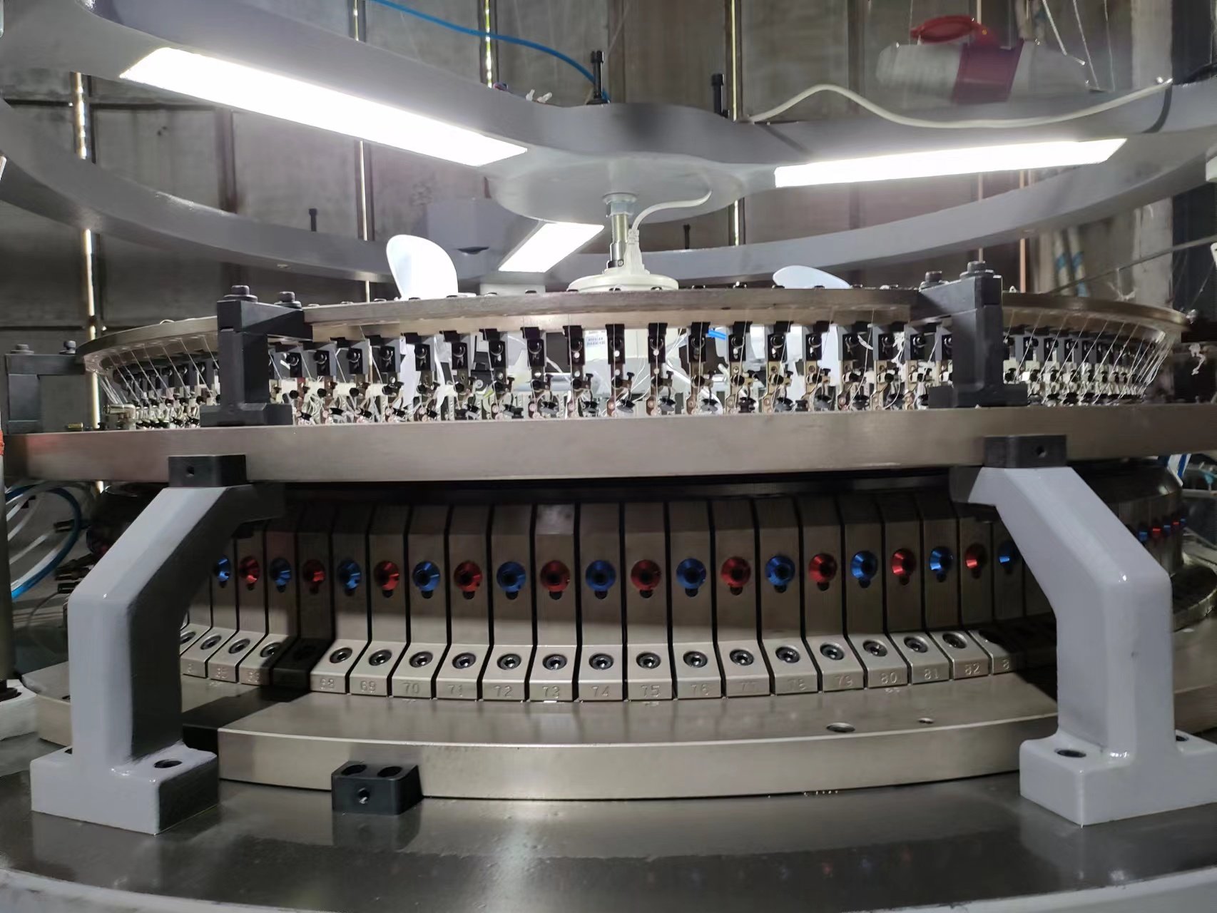 44 -inch single -sided machine