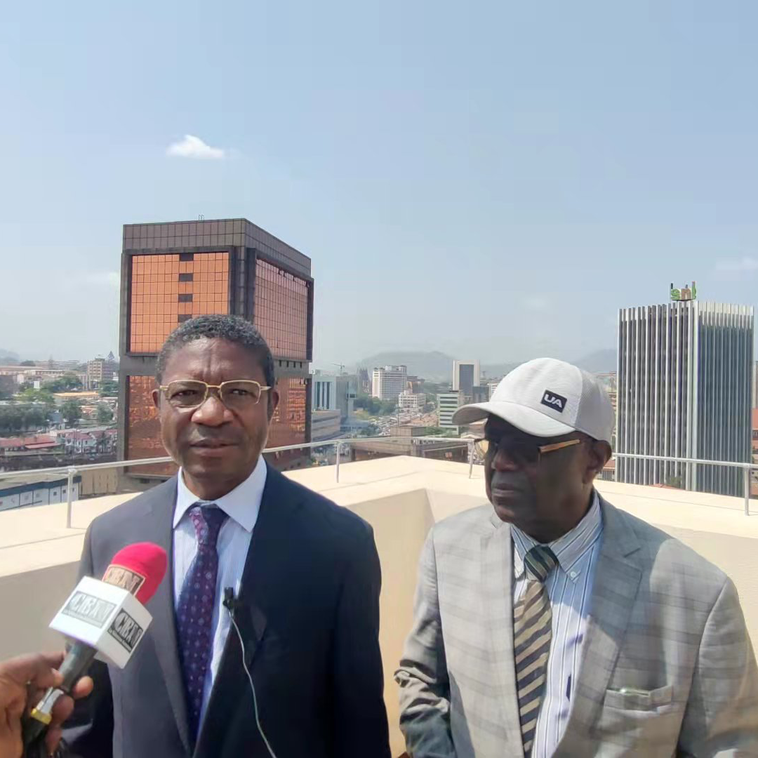 Le maire de Yaoundé visite le projet Wisdom City au Cameroun