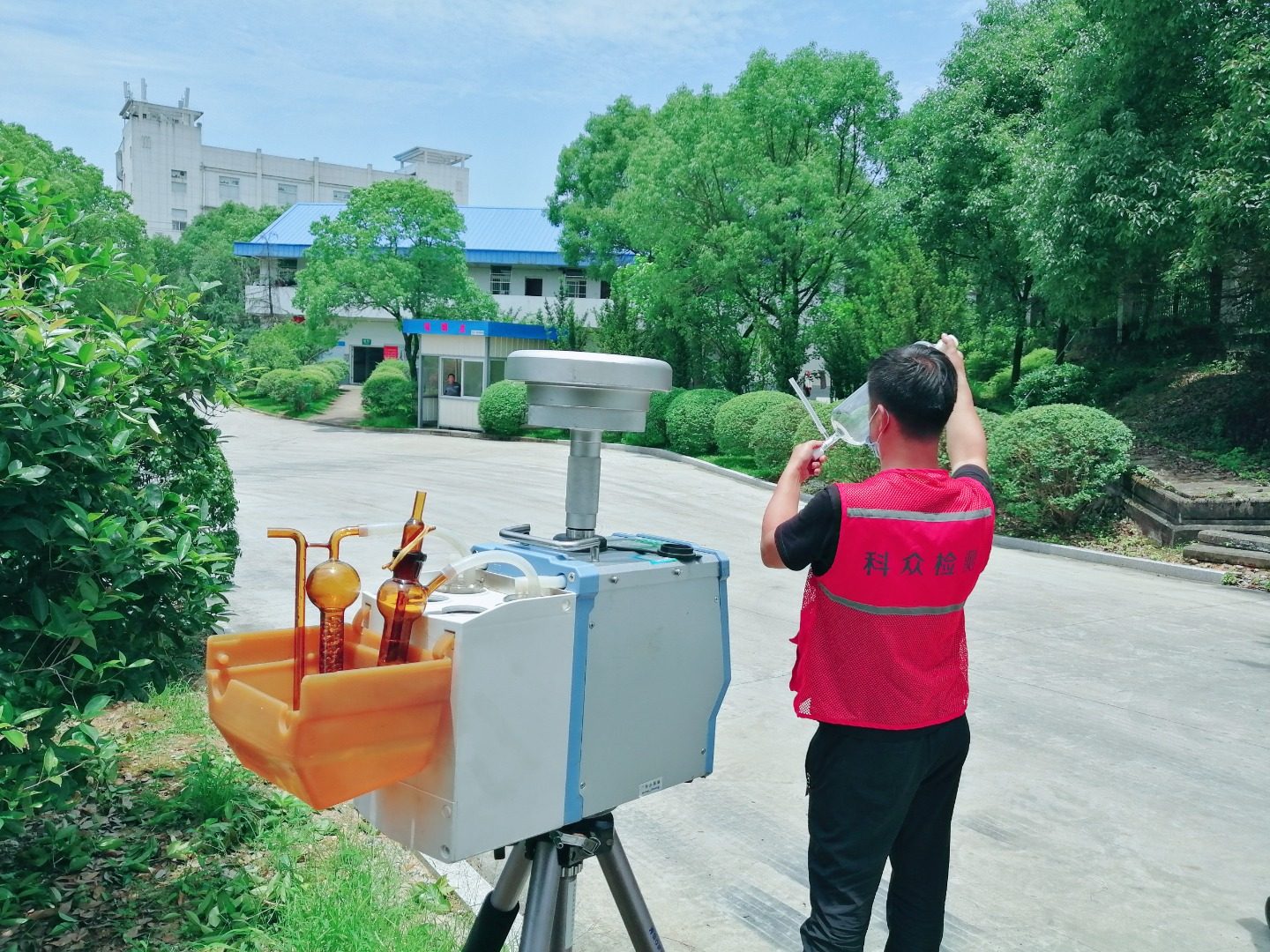 空氣和廢氣