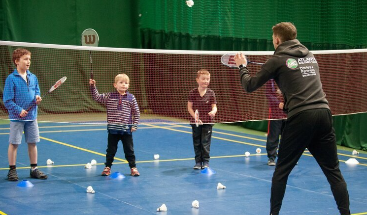 Do you have all the five professional qualities of an excellent badminton coach?