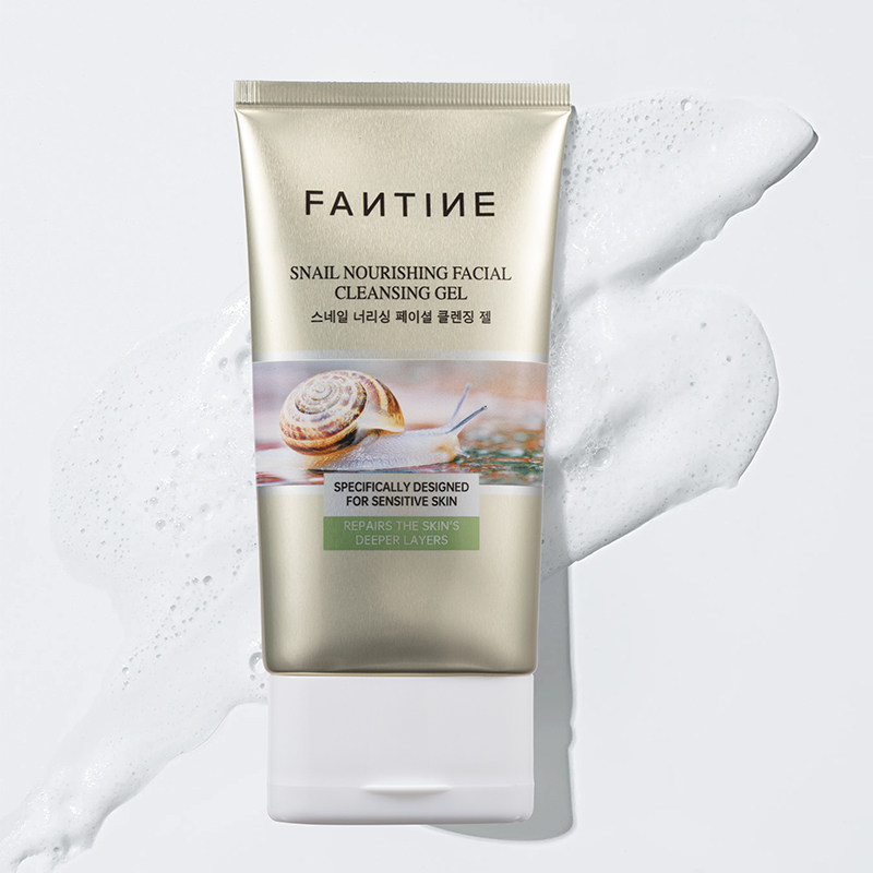 Snail Nourishing Facial Cleansing Gel