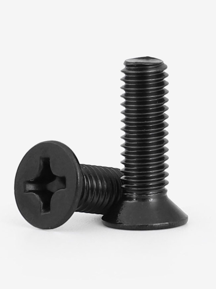 Cross recessed flat head screw