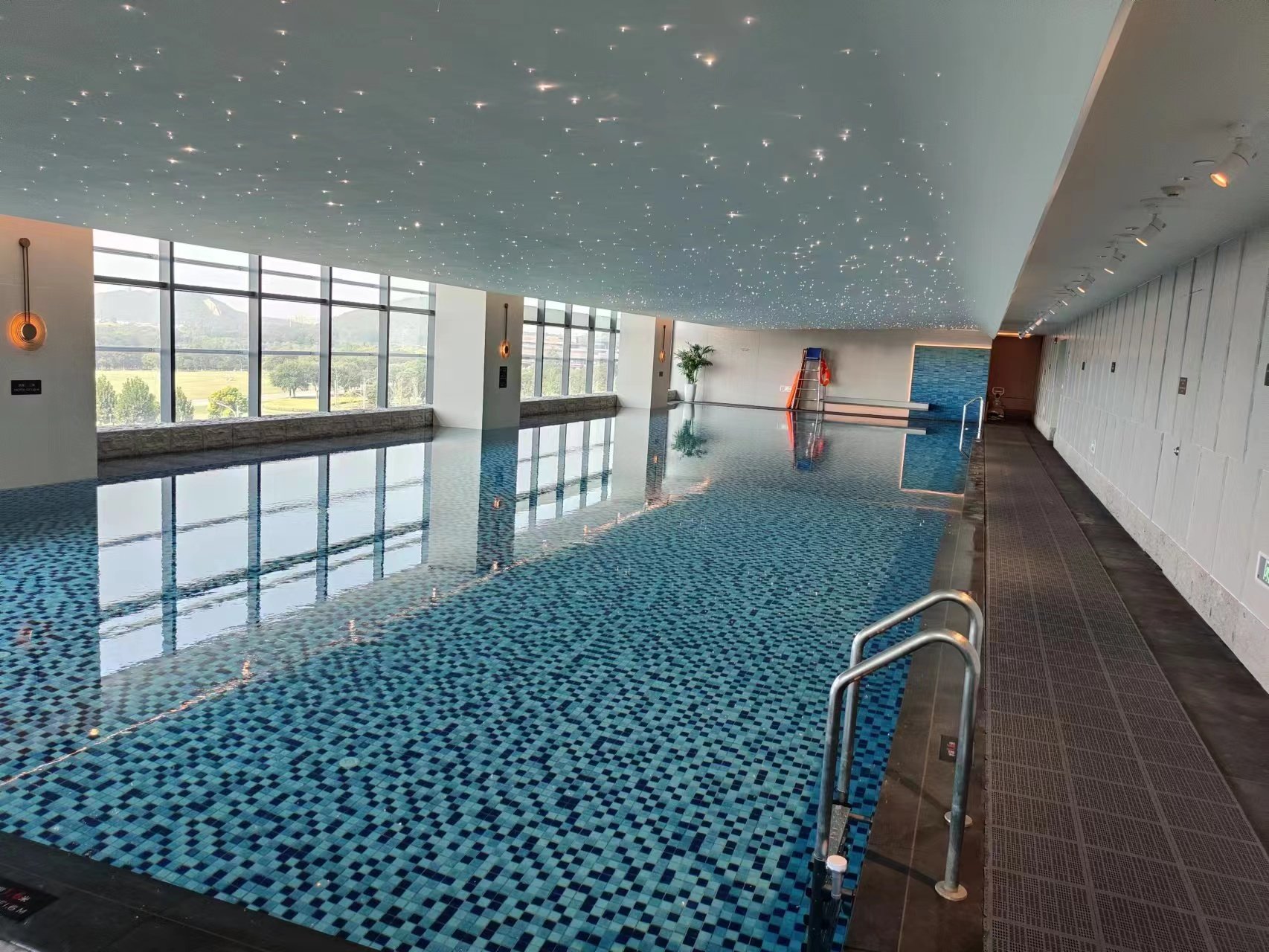 杭州互众体育设施工程有限公司